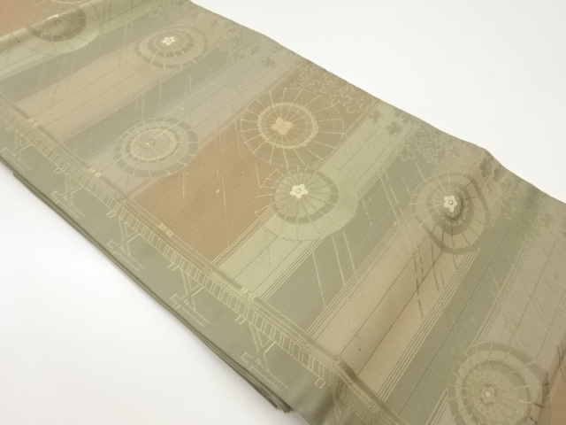 傘に雨・桜・横縞模様織出し名古屋帯